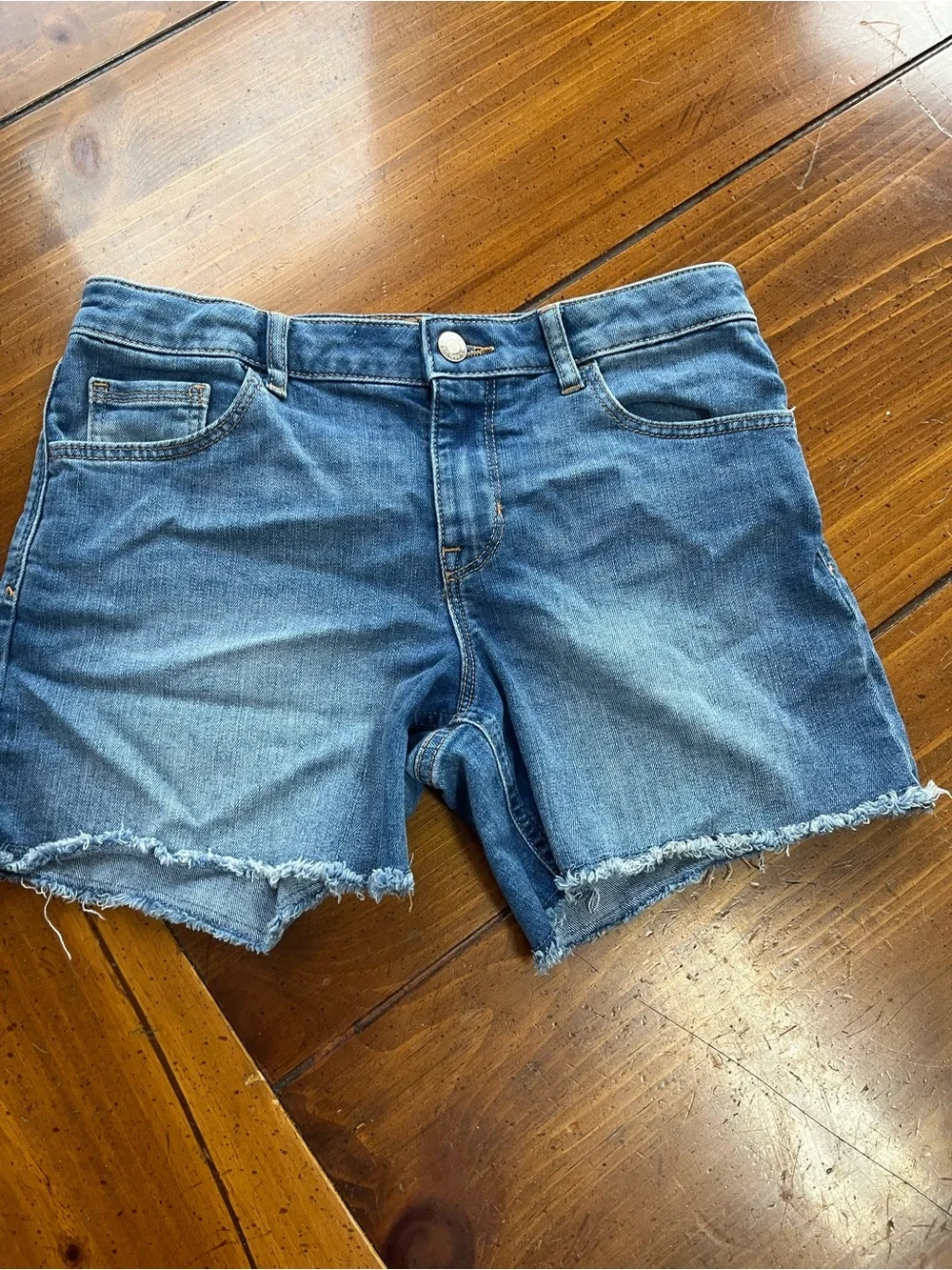 Gap Girls Size 16 Stretch Denim Midi Shorts Raw Hem Cutoffs EUC